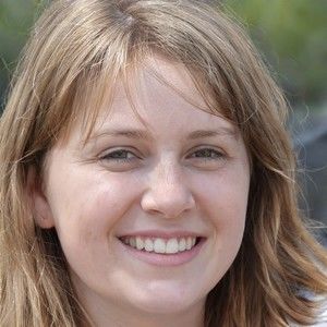 Meet your Posher, Debra sibeto